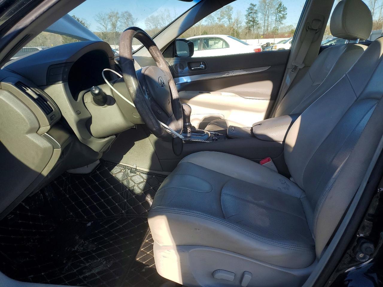 2012 INFINITI G25