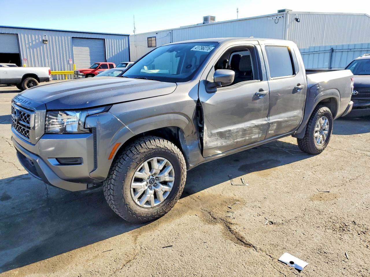 2022 NISSAN Frontier