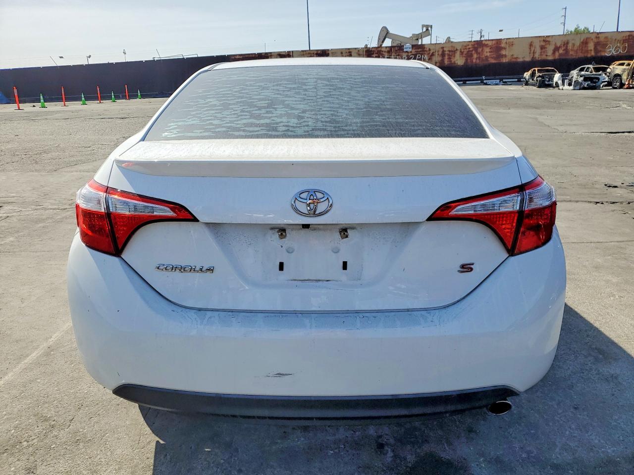 2015 TOYOTA COROLLA