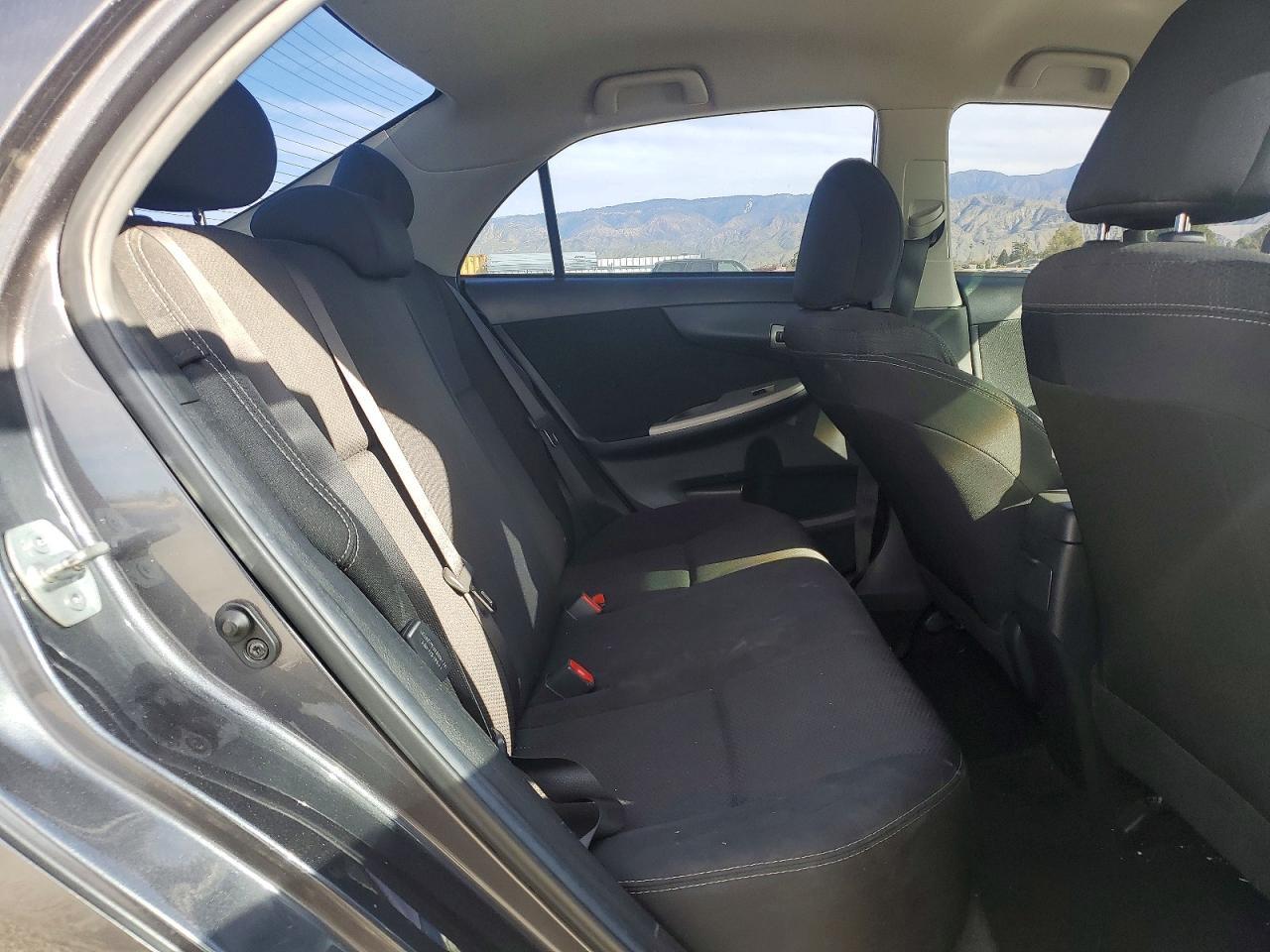 2013 TOYOTA COROLLA