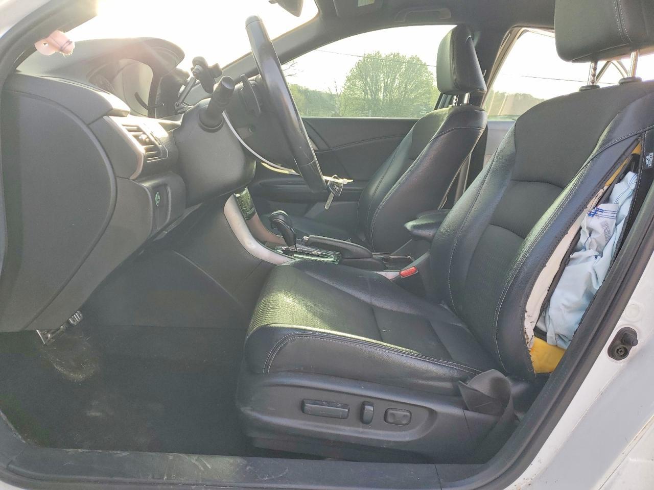 2016 HONDA ACCORD