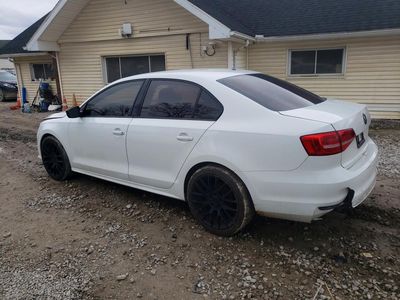 2015 VOLKSWAGEN JETTA