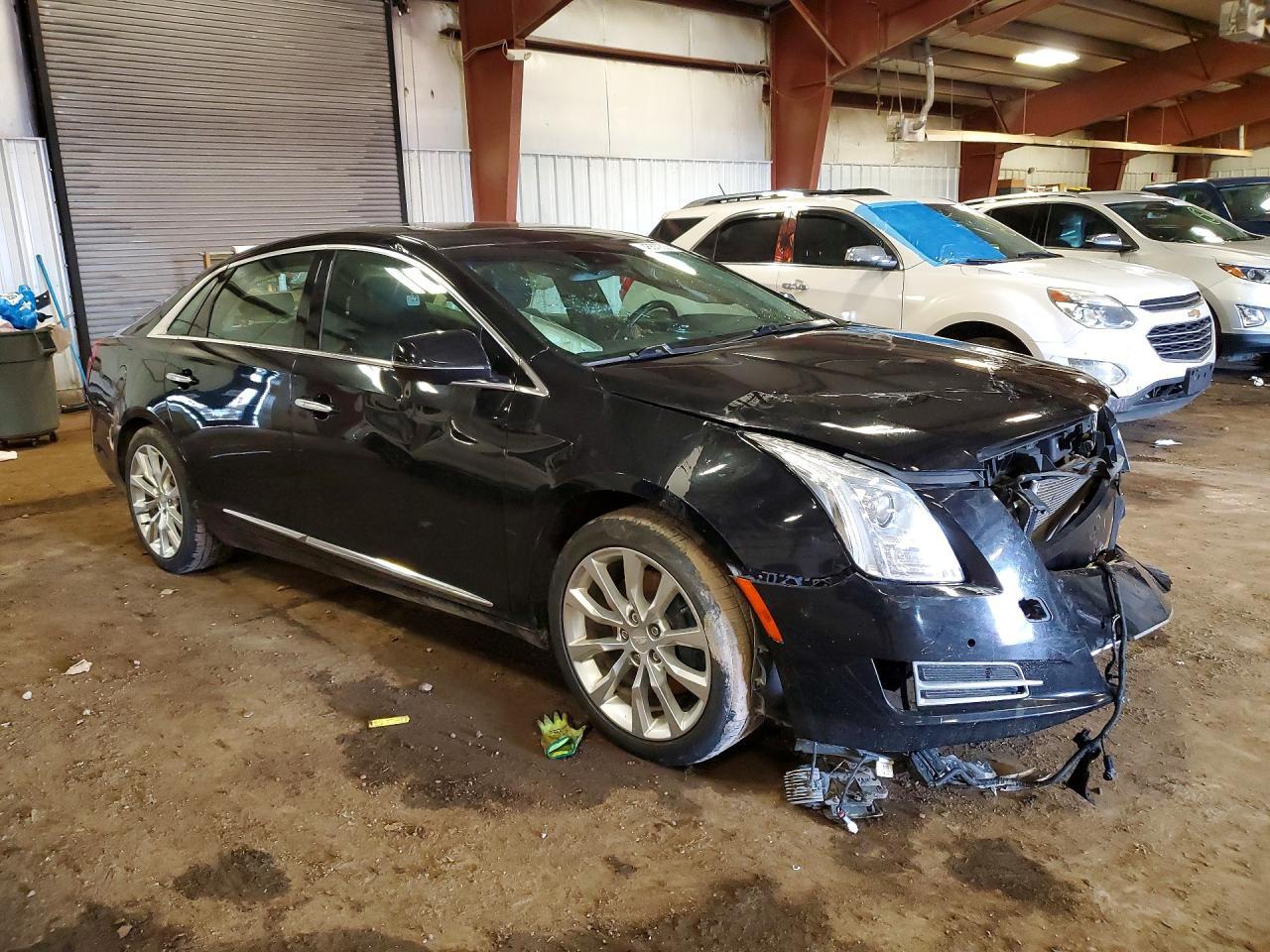 2017 CADILLAC XTS