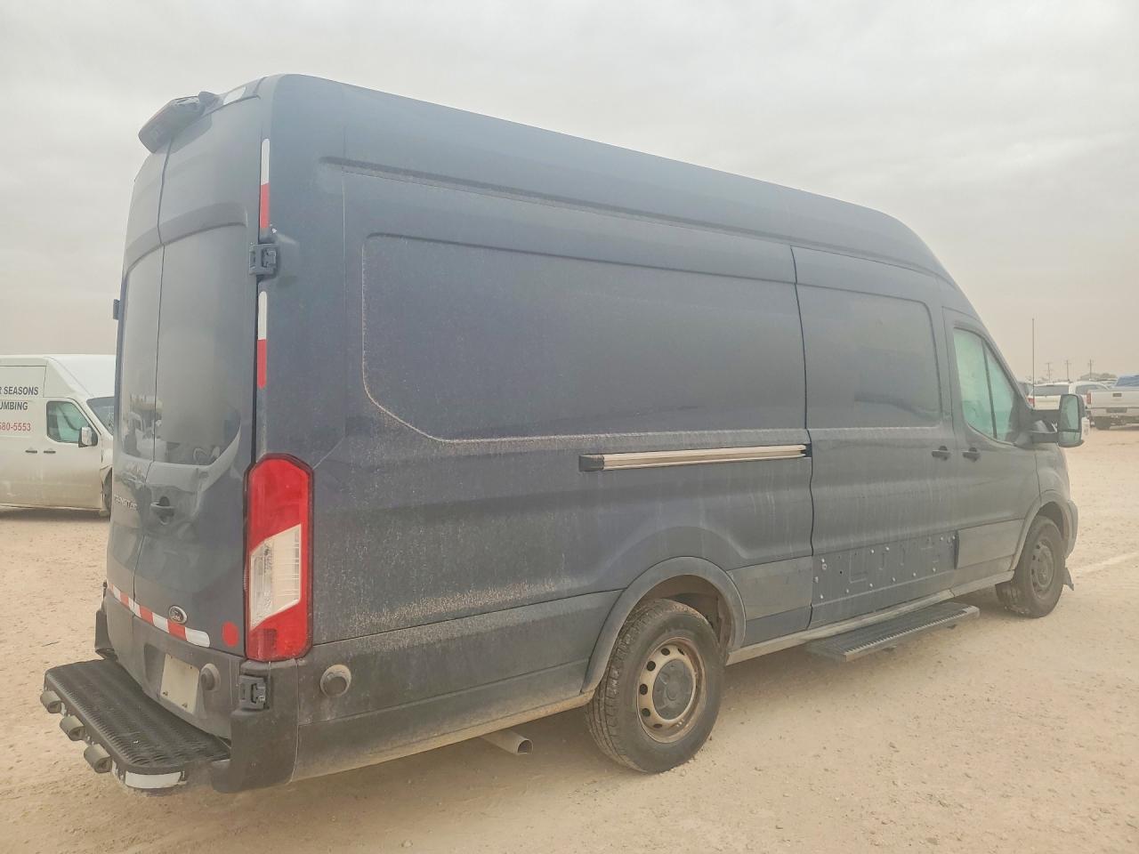2021 FORD Transit