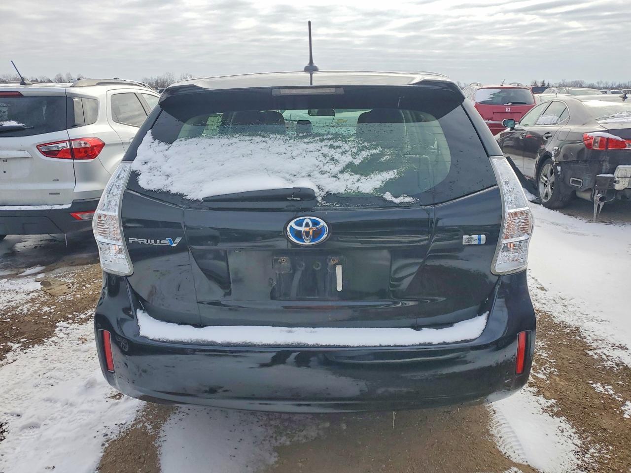 2013 TOYOTA PRIUS V