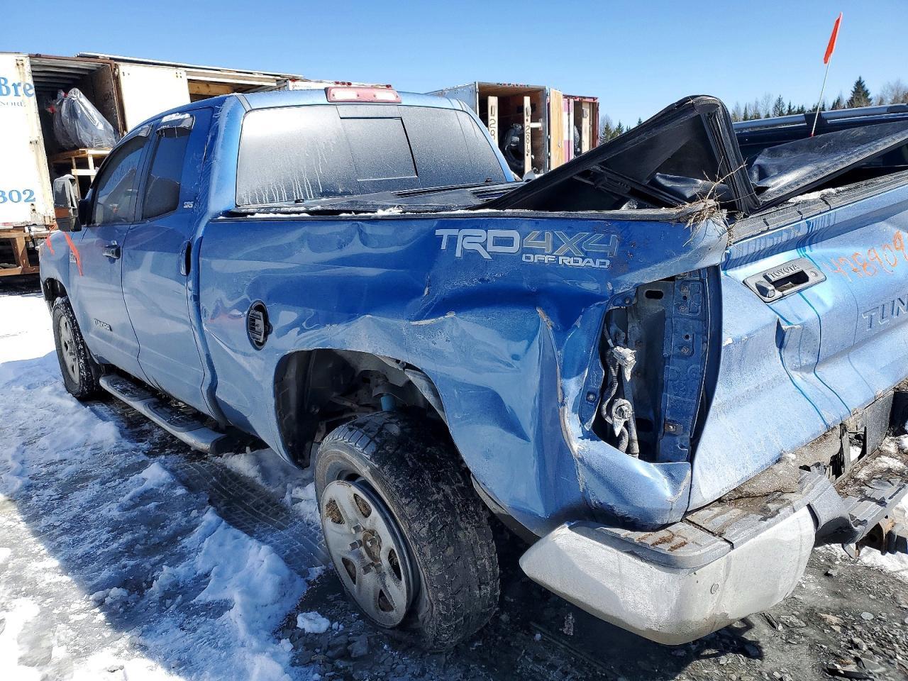 2017 TOYOTA TUNDRA