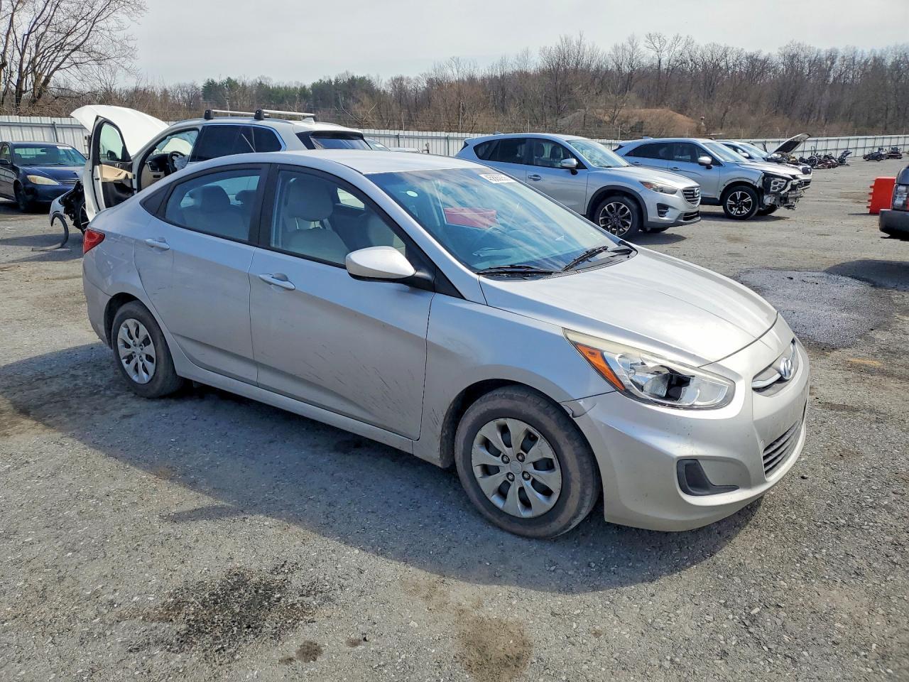 2016 HYUNDAI ACCENT