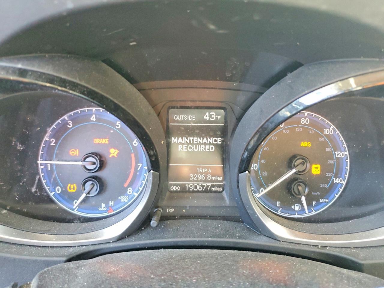2016 TOYOTA COROLLA