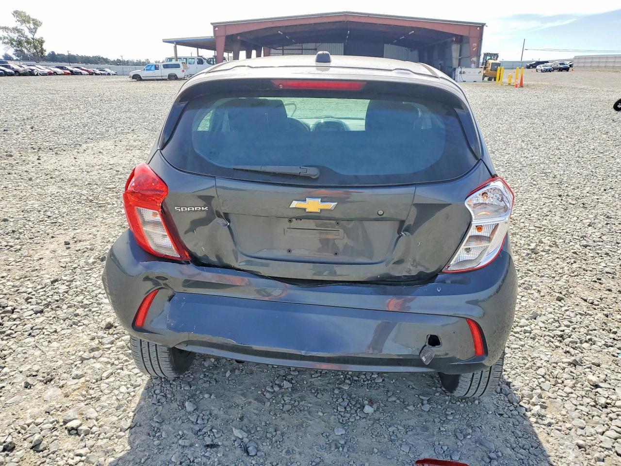 2017 CHEVROLET Spark