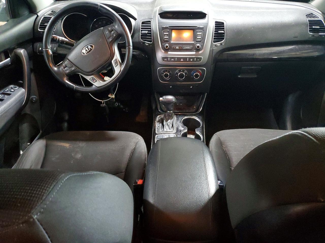 2015 KIA SORENTO