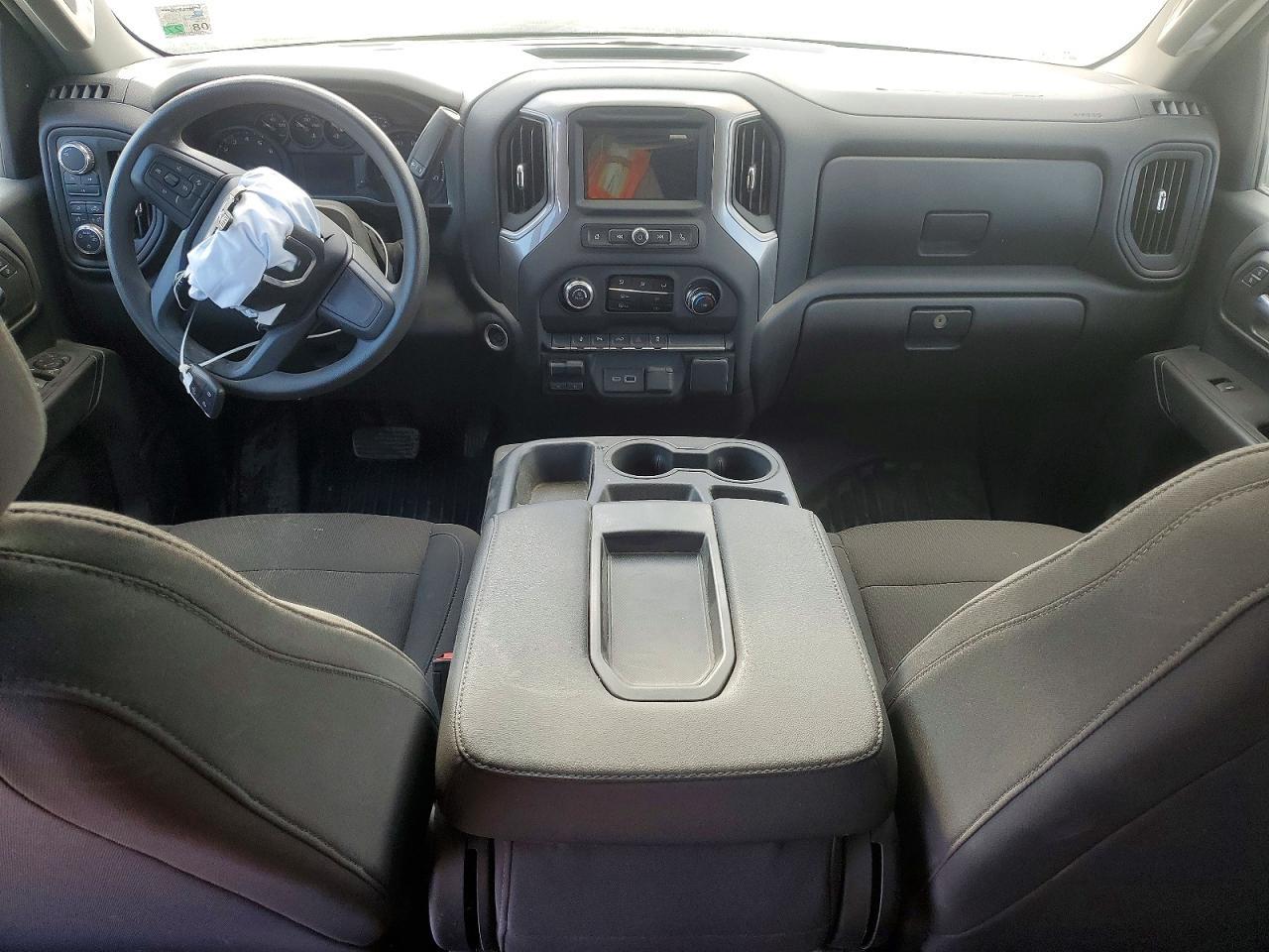 2024 GMC Sierra