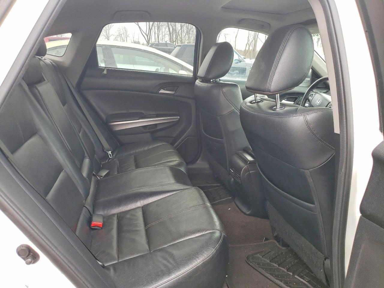 2014 HONDA Crosstour