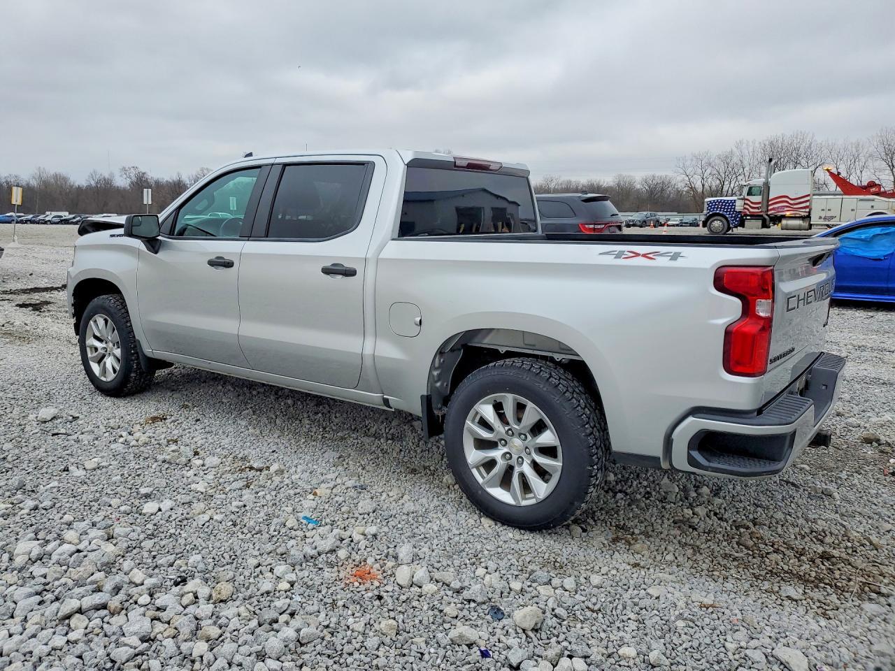 2021 CHEVROLET Silverado