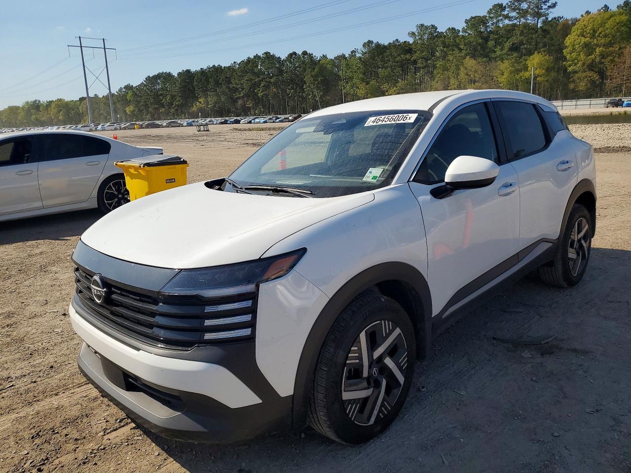 2025 NISSAN KICKS