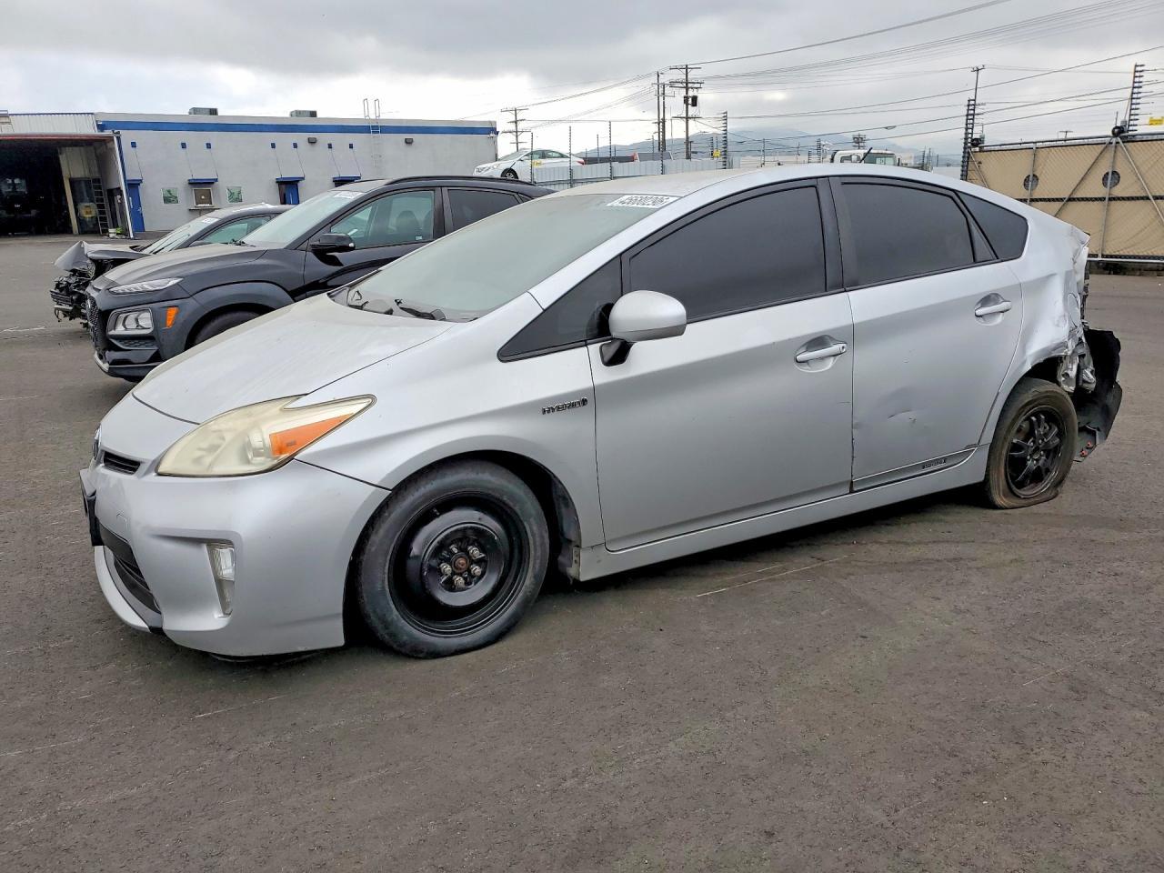 2012 TOYOTA PRIUS