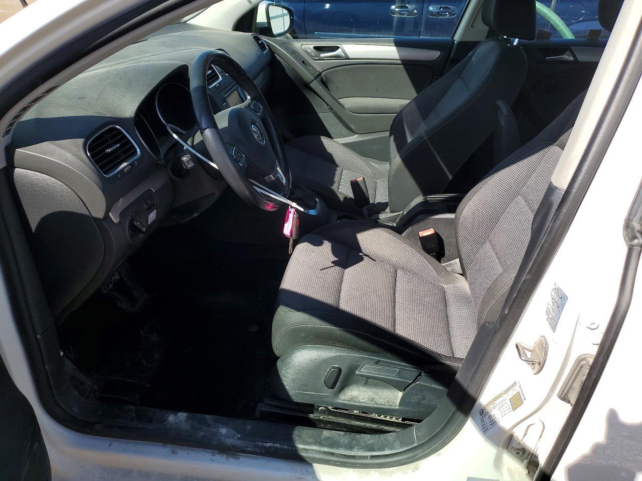 2014 VOLKSWAGEN GOLF