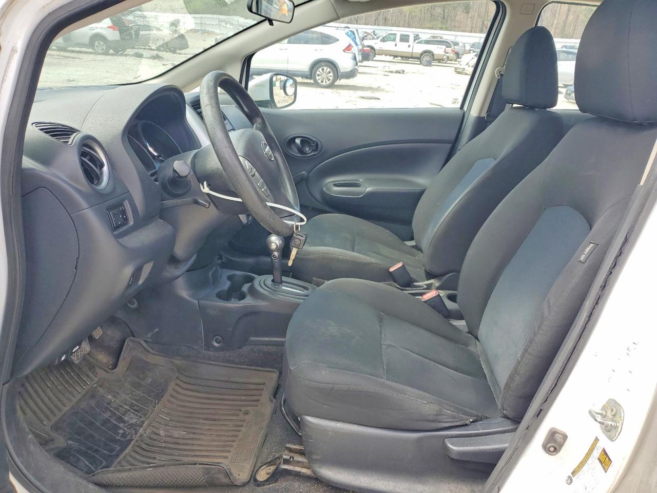 2017 NISSAN Versa Note