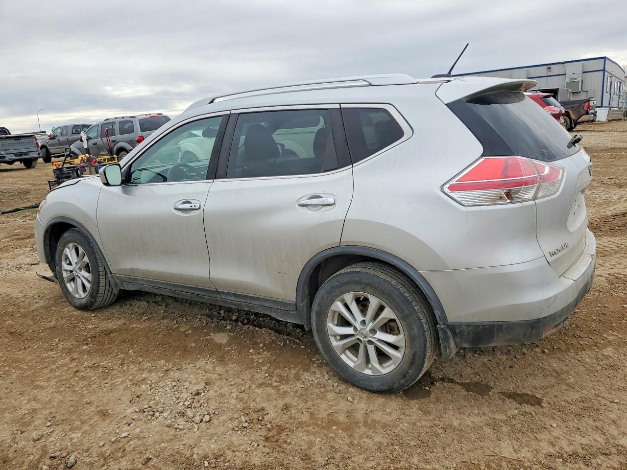 2016 NISSAN ROGUE