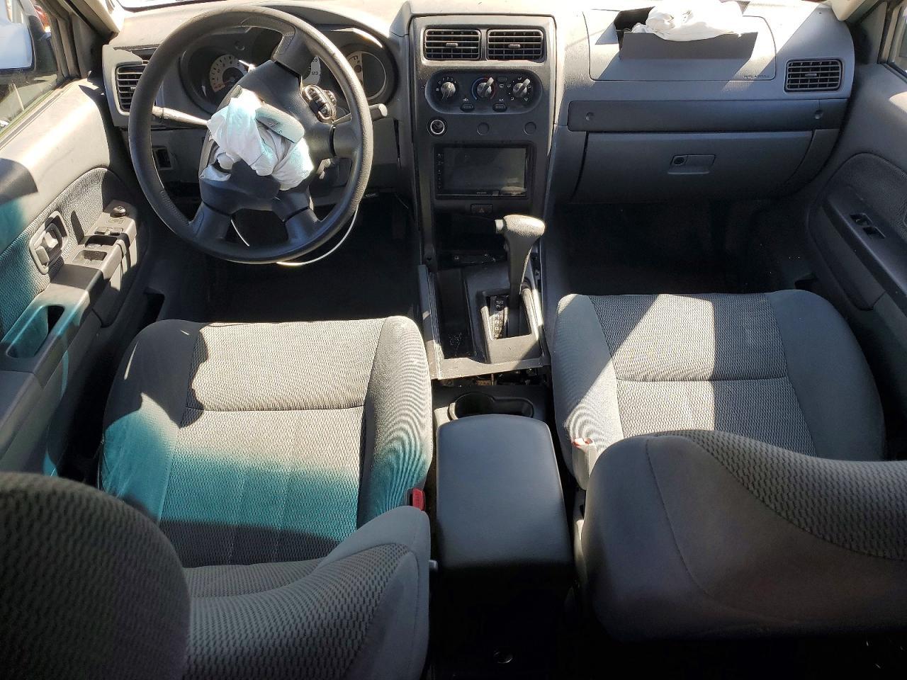 2004 NISSAN Frontier