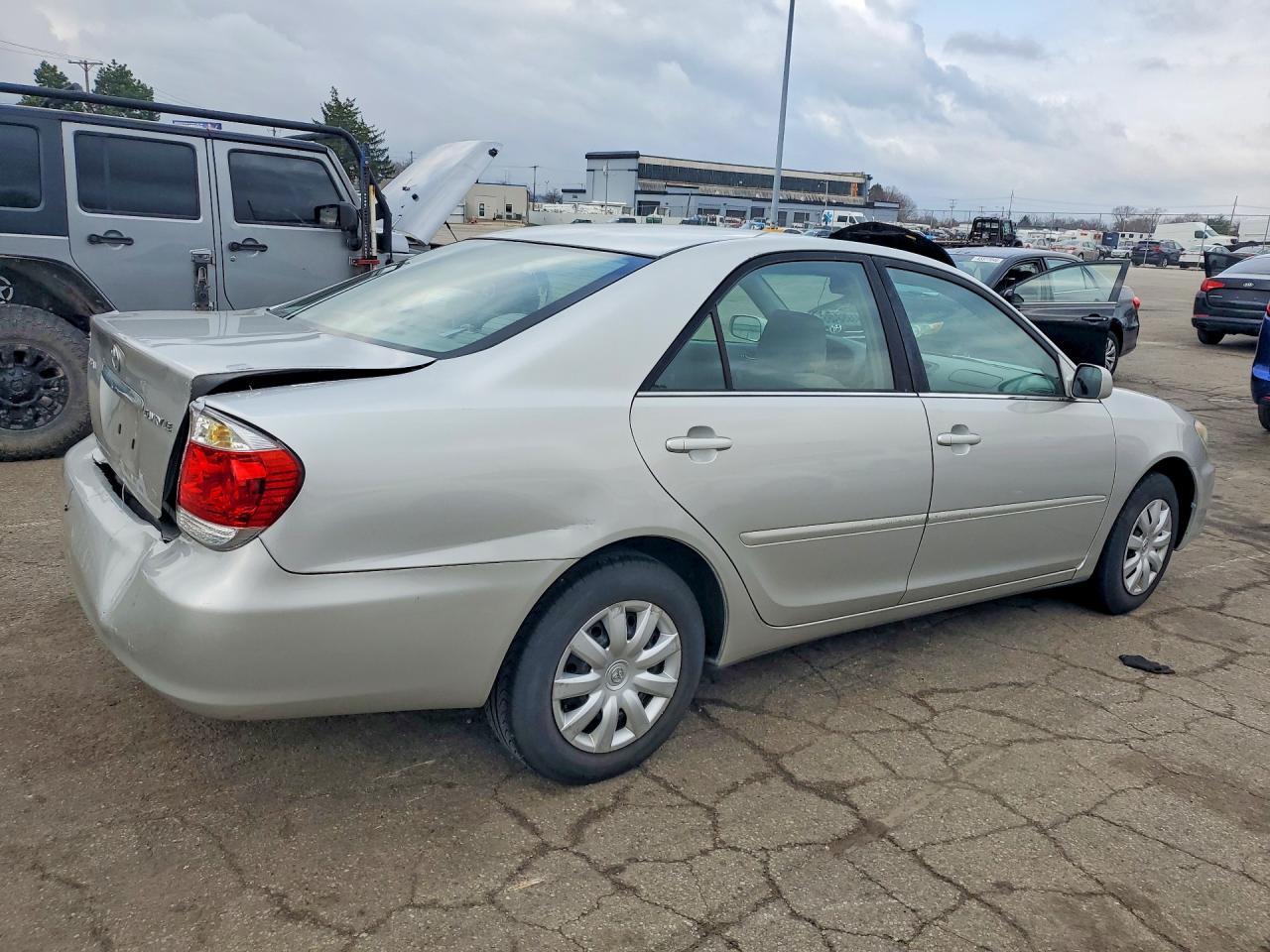 2006 TOYOTA CAMRY