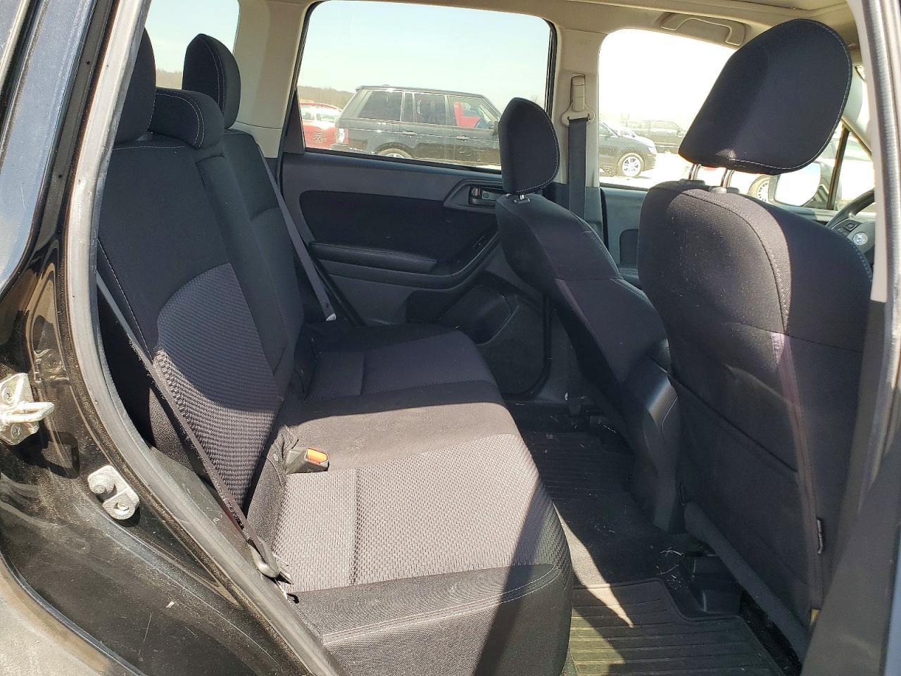 2016 SUBARU FORESTER