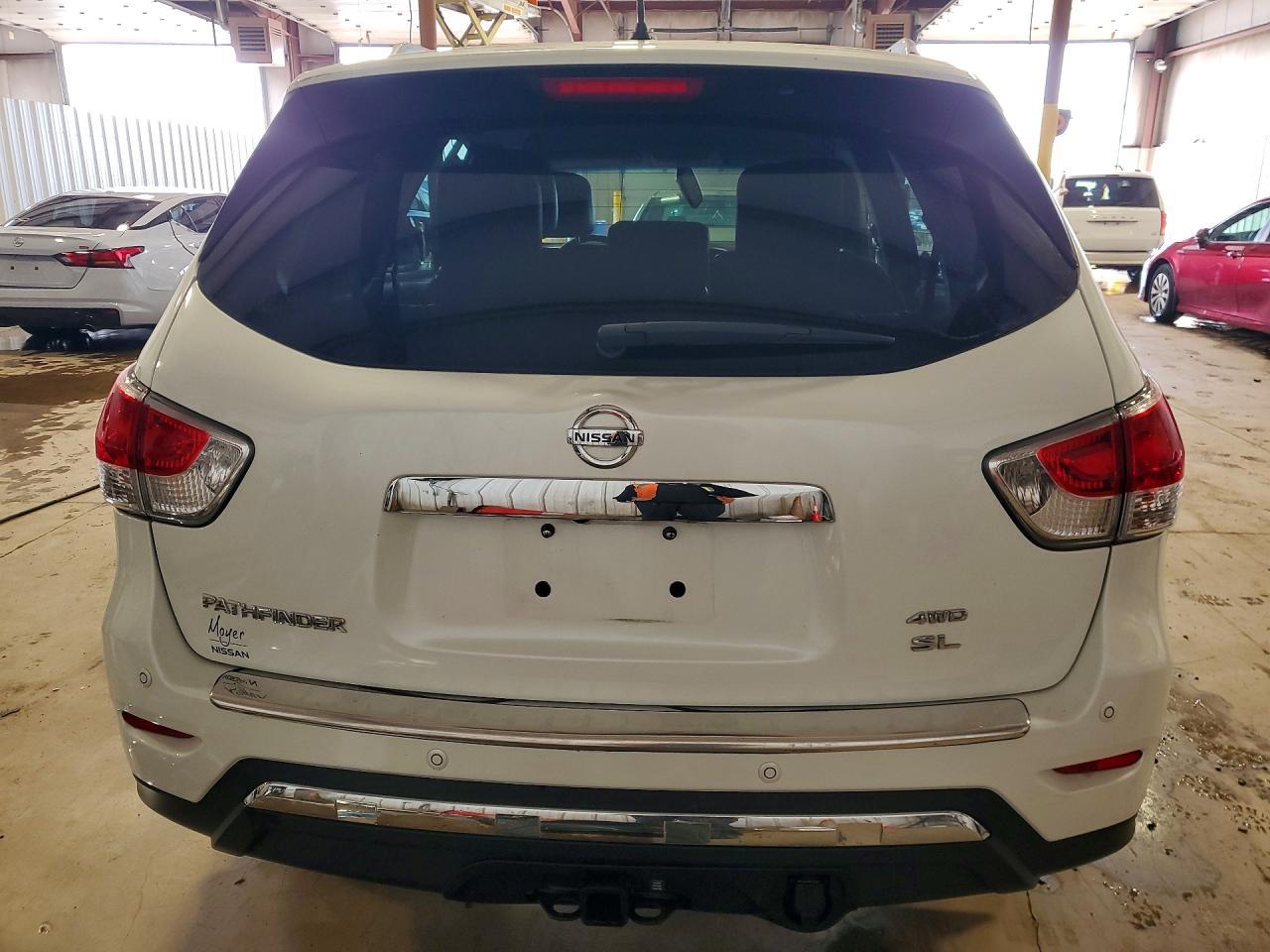 2016 NISSAN PATHFINDER