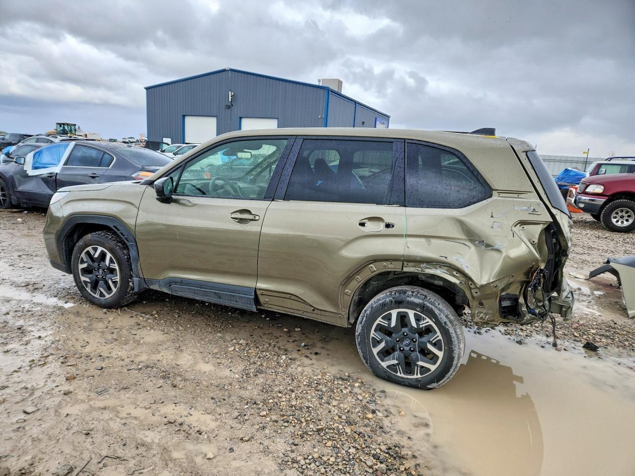 2025 SUBARU FORESTER