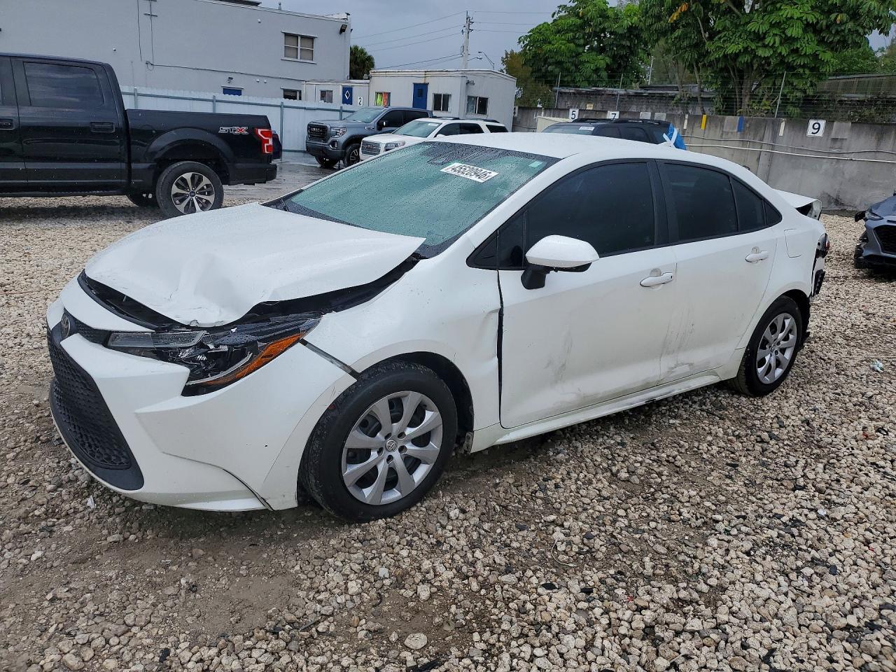 2021 TOYOTA COROLLA