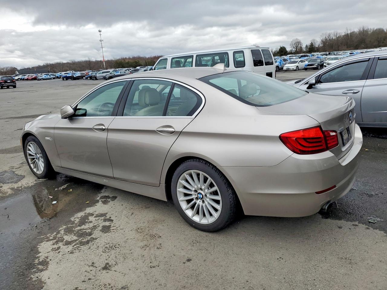 2013 BMW 5 series