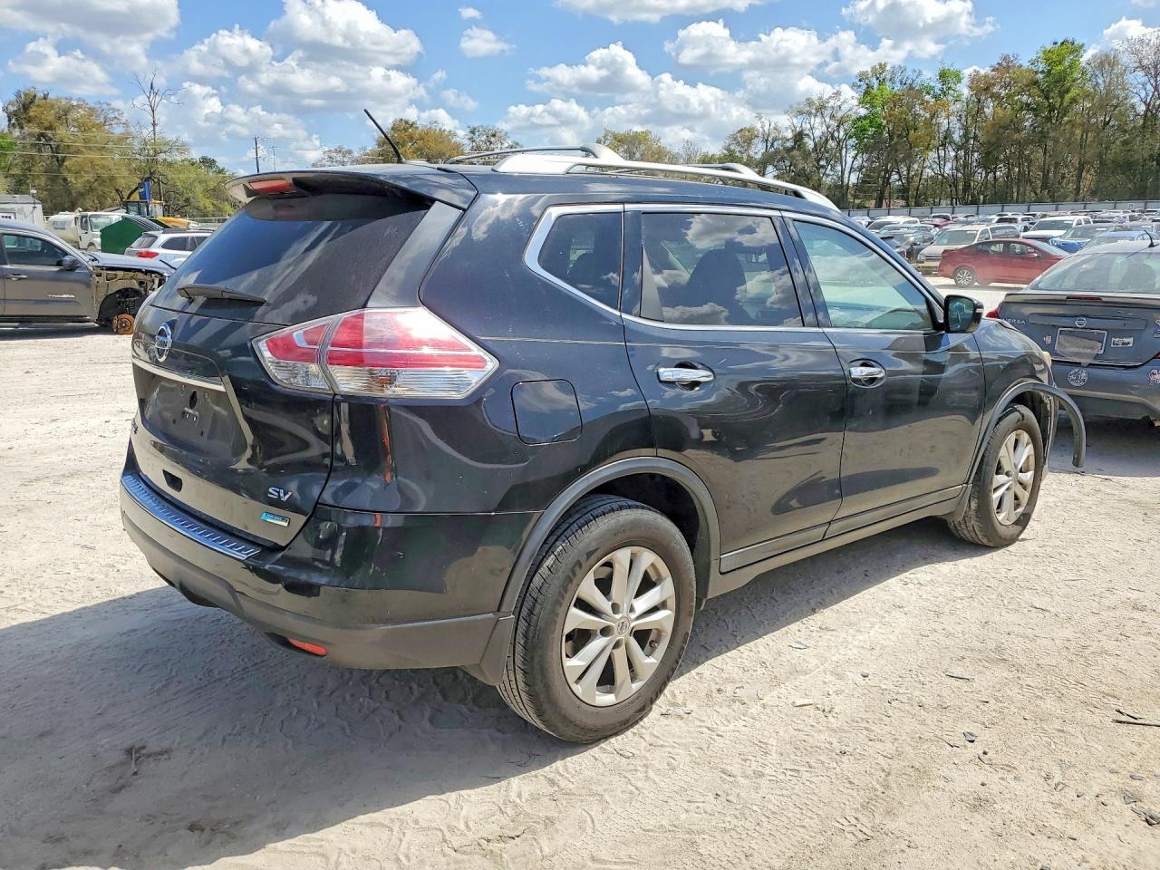 2014 NISSAN ROGUE