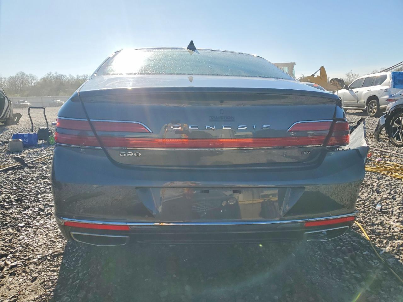 2021 GENESIS G90