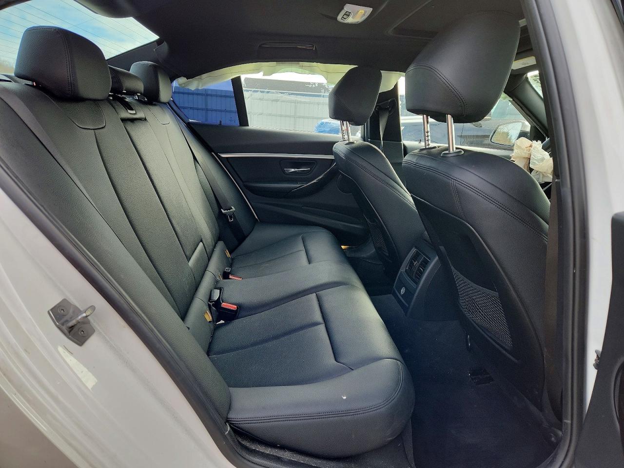 2017 BMW 3 SERIES