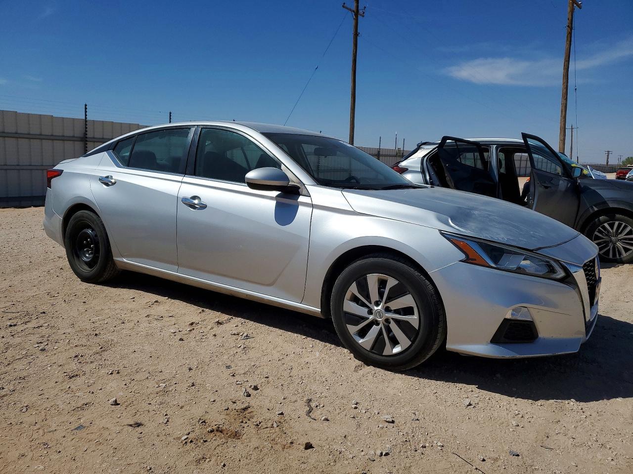 2020 NISSAN ALTIMA
