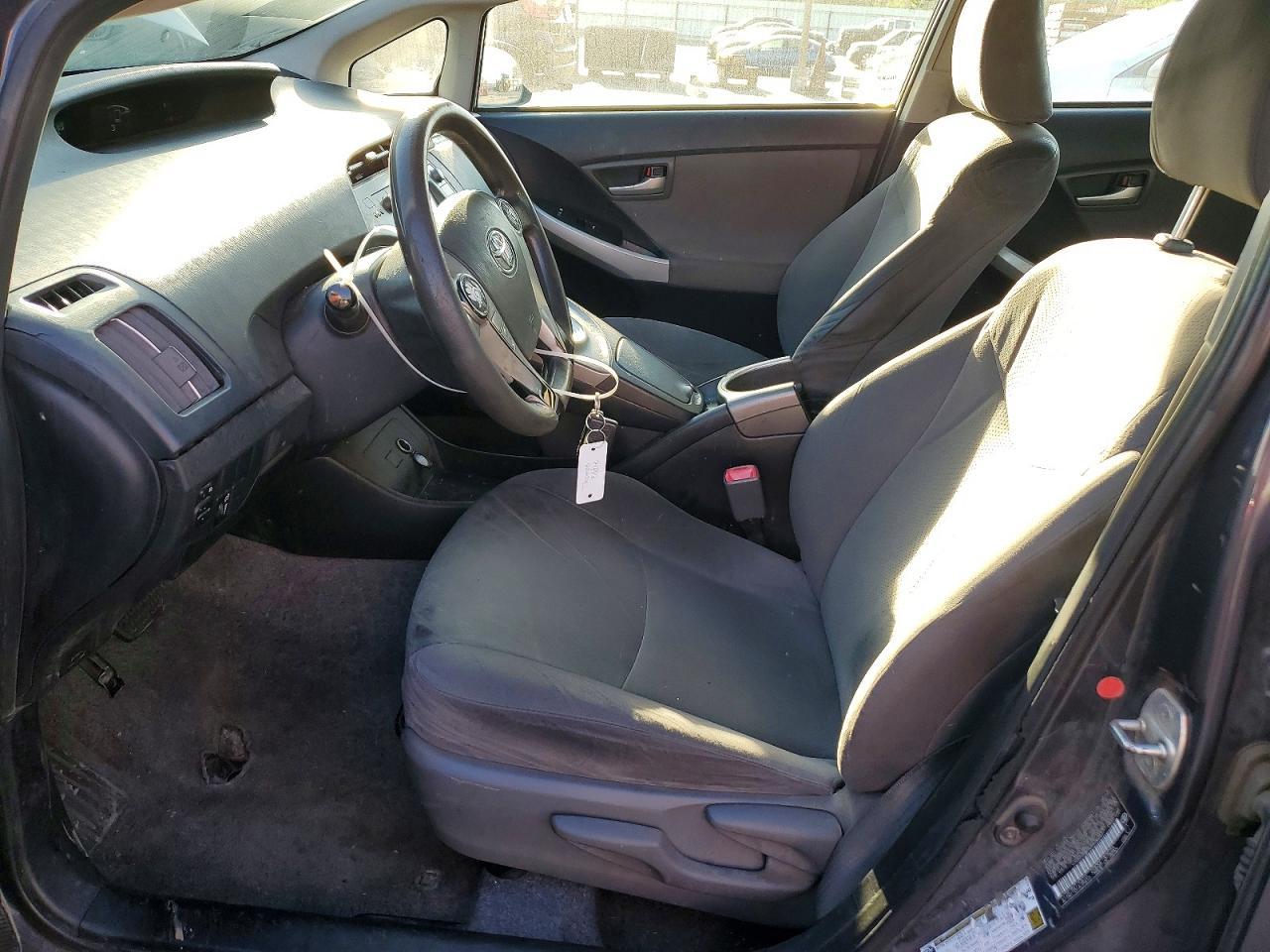 2013 TOYOTA PRIUS