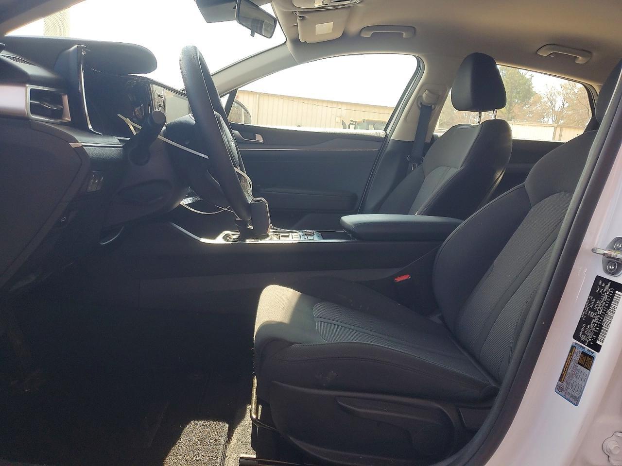 2023 KIA K5