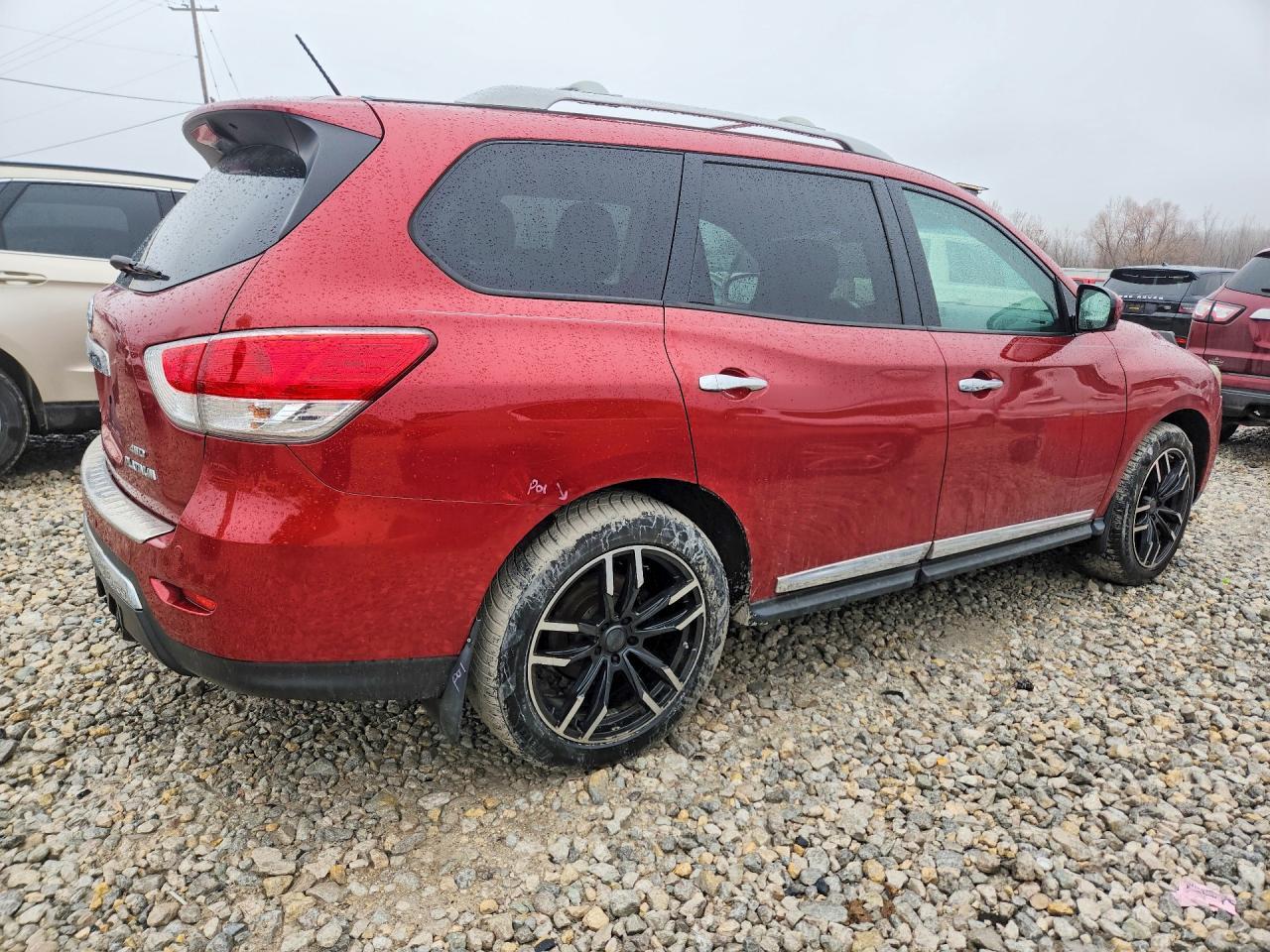 2015 NISSAN PATHFINDER