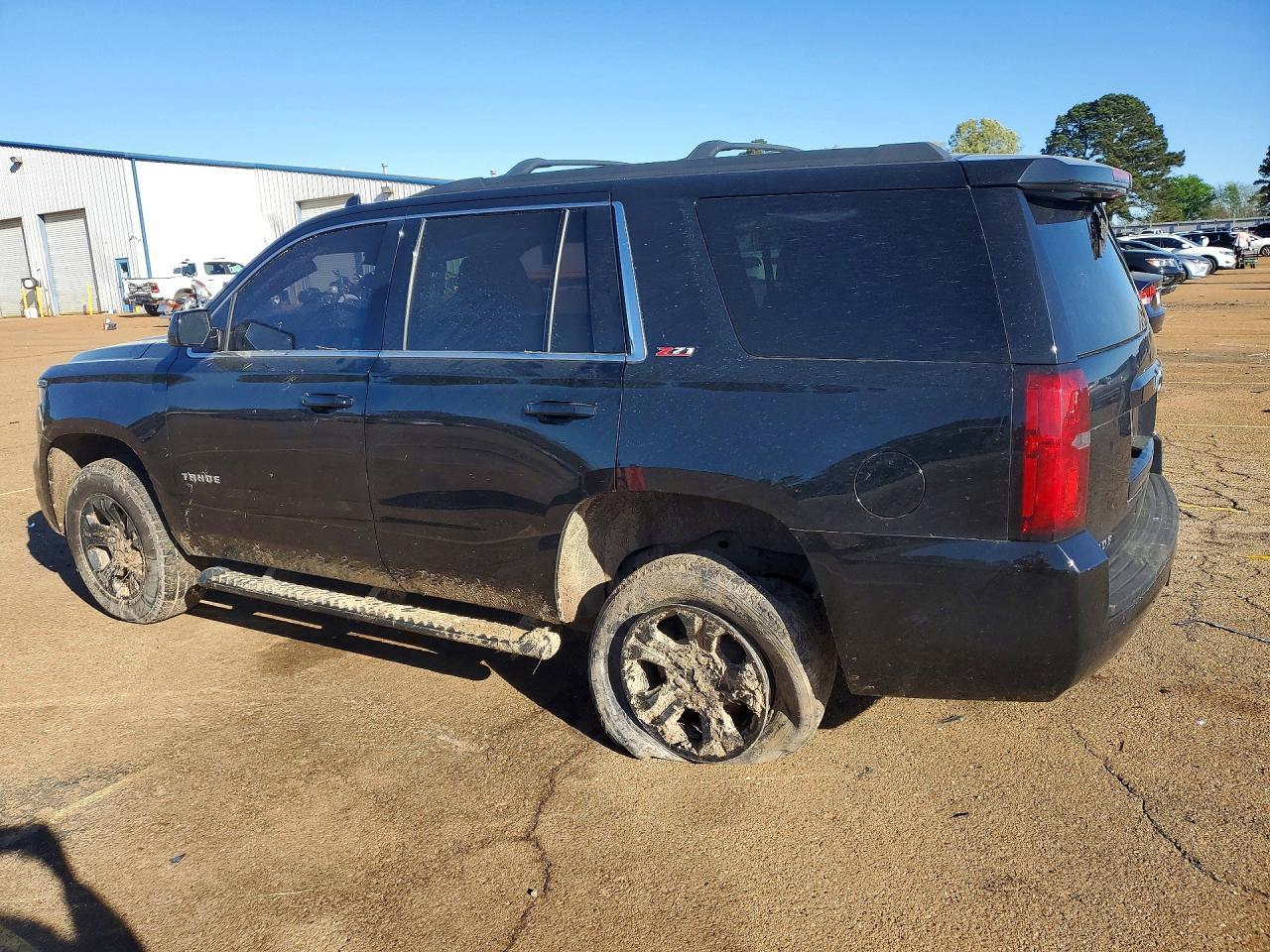 2017 CHEVROLET Tahoe