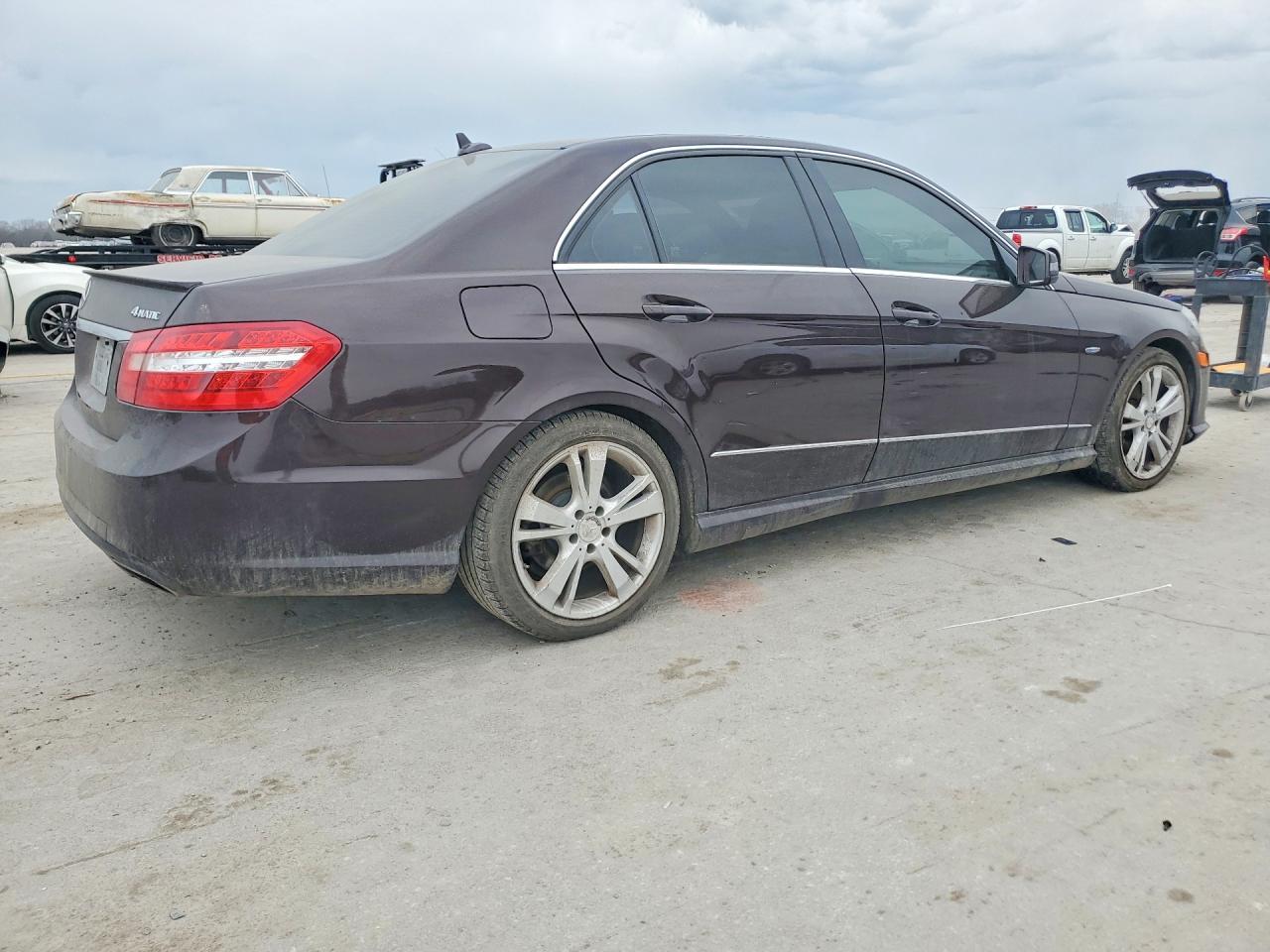 2016 MERCEDES-BENZ