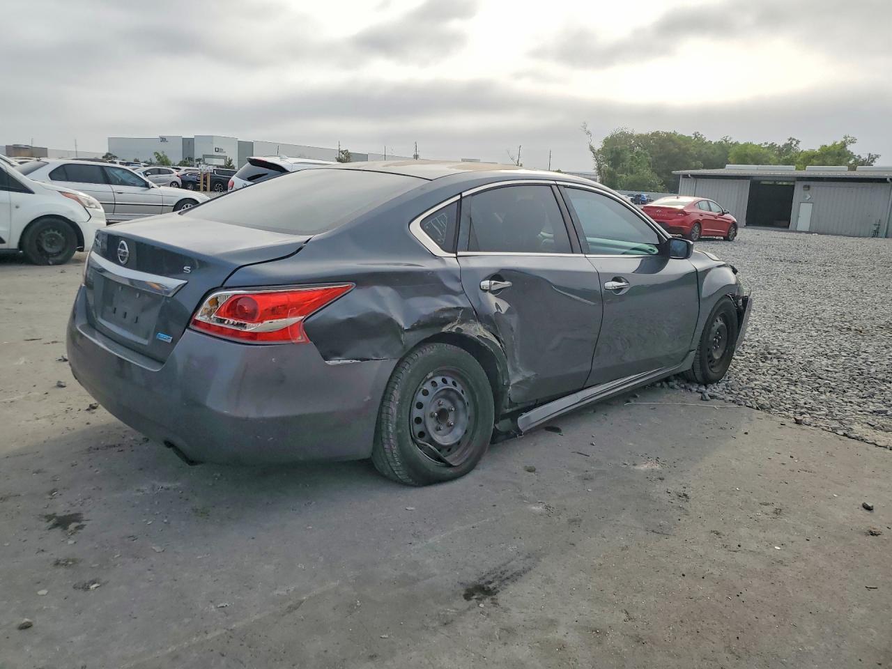 2013 NISSAN ALTIMA
