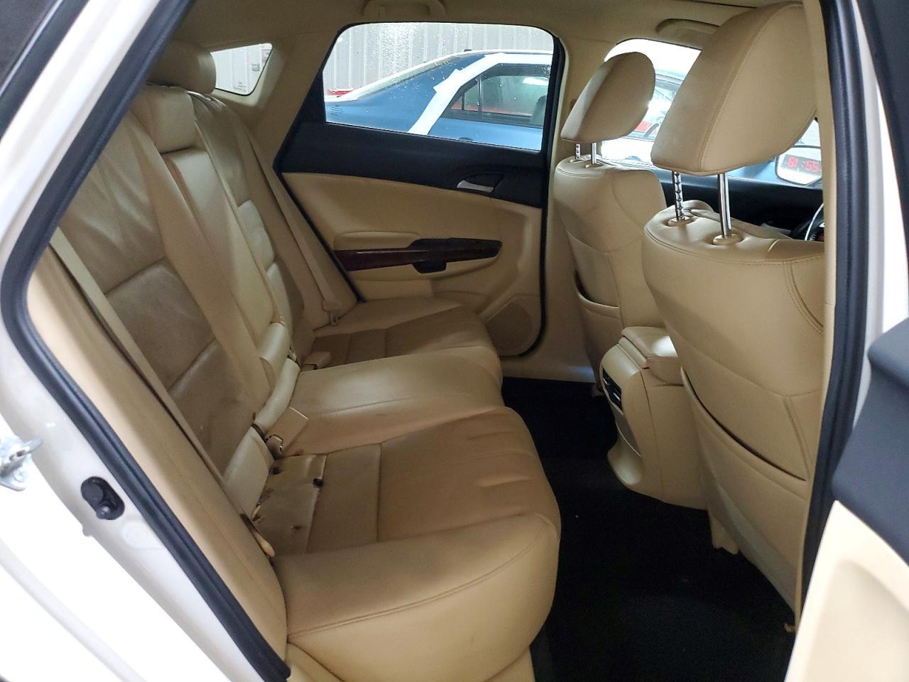 2012 HONDA Crosstour