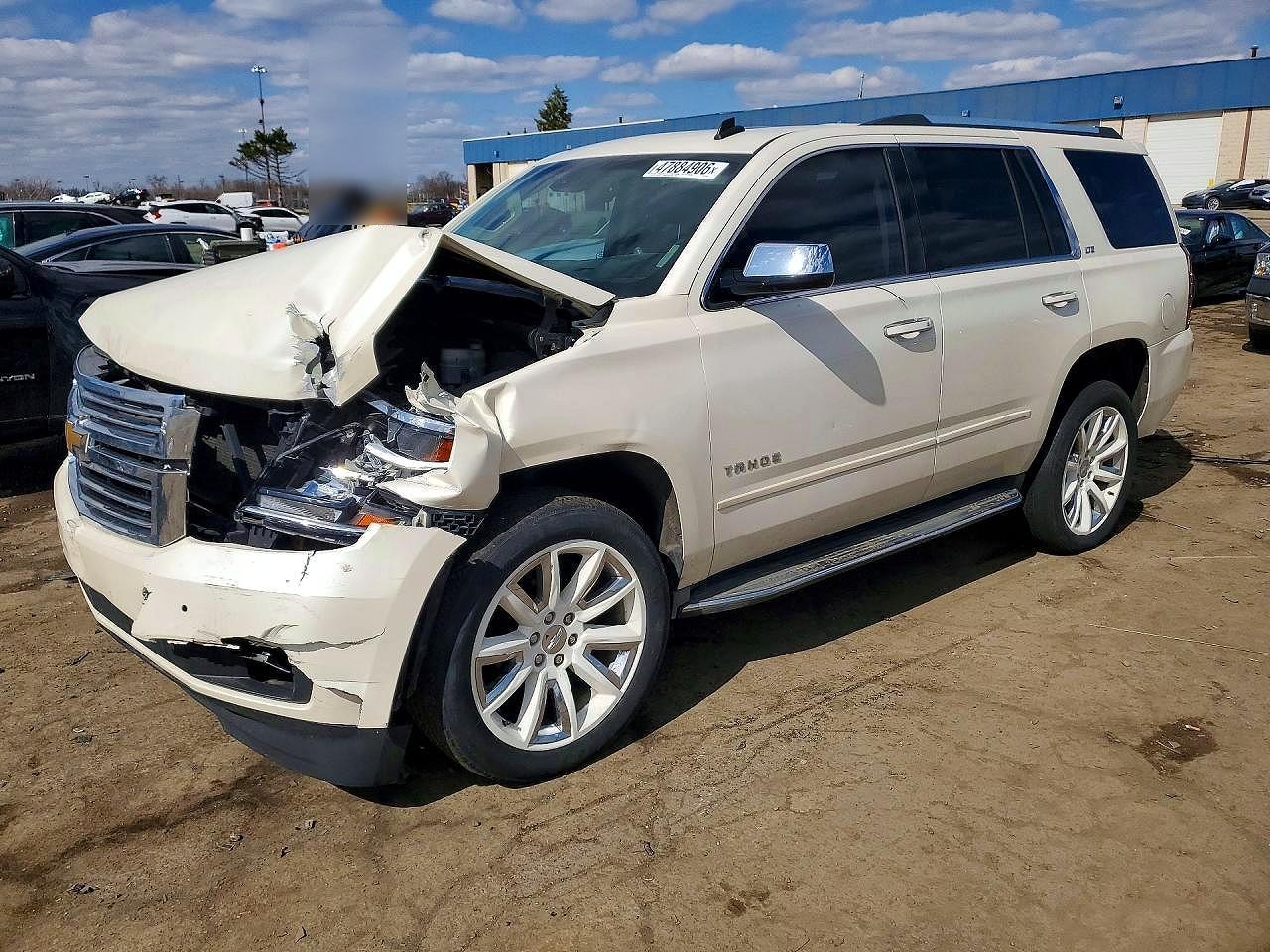 2015 CHEVROLET Tahoe