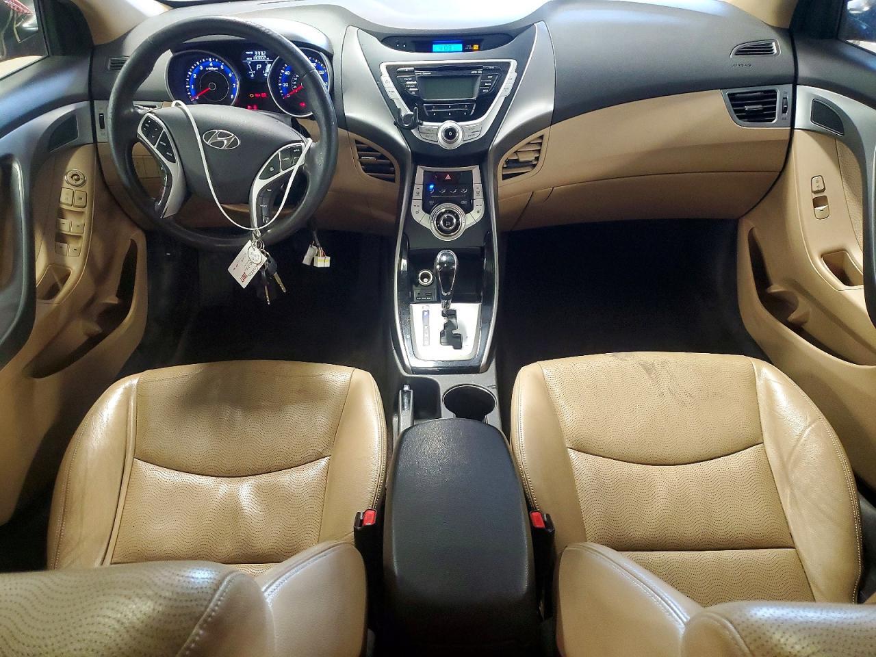 2011 HYUNDAI ELANTRA