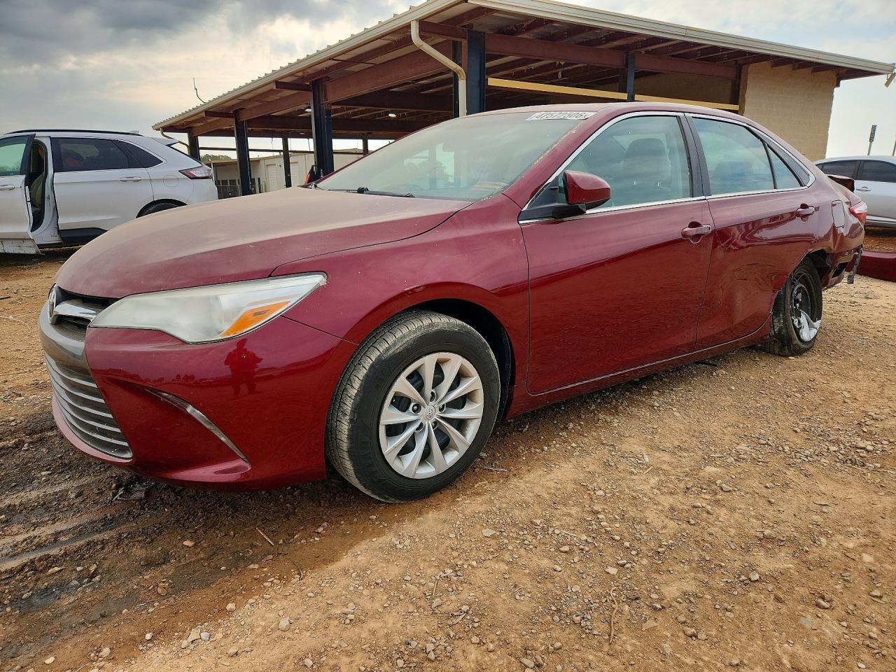 2016 TOYOTA CAMRY