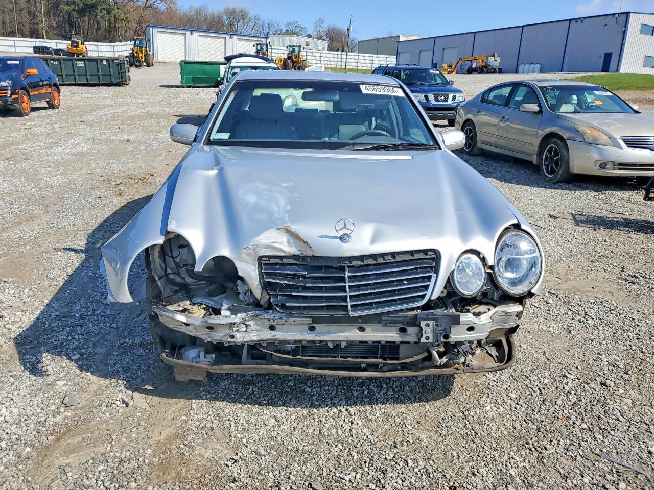 2000 MERCEDES-BENZ E-Class