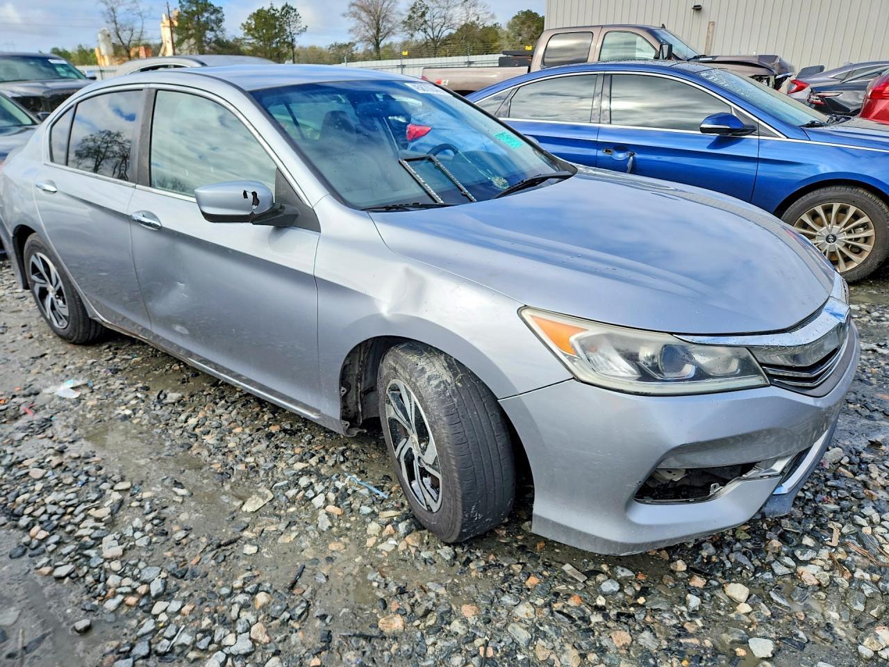2017 HONDA ACCORD