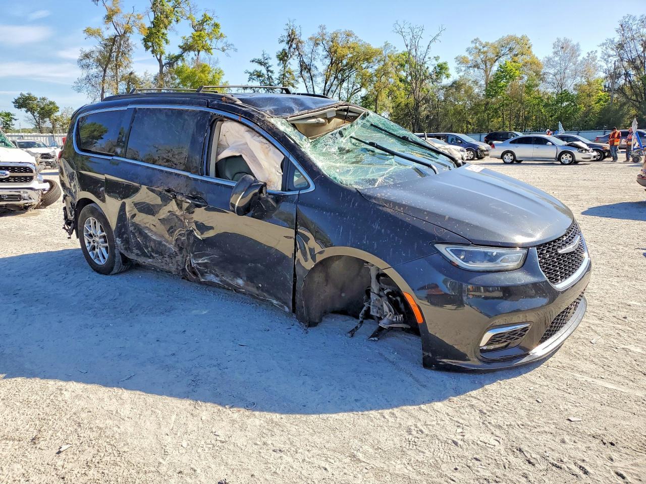 2022 CHRYSLER Pacifica