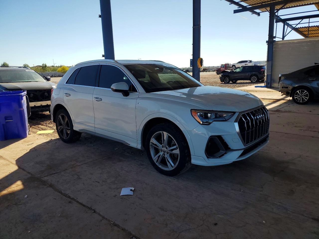 2020 AUDI Q3