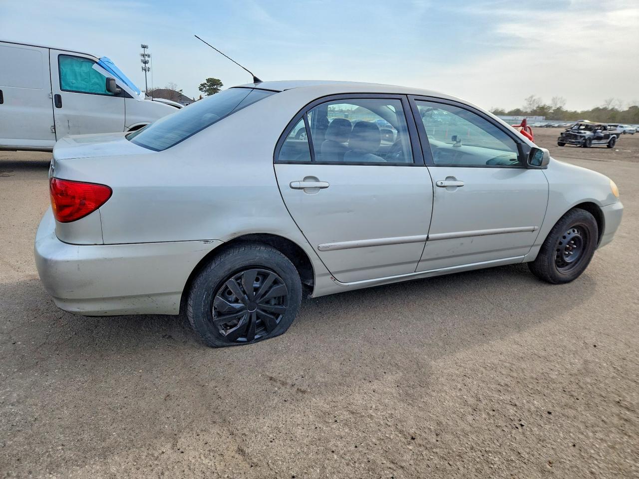 2004 TOYOTA COROLLA