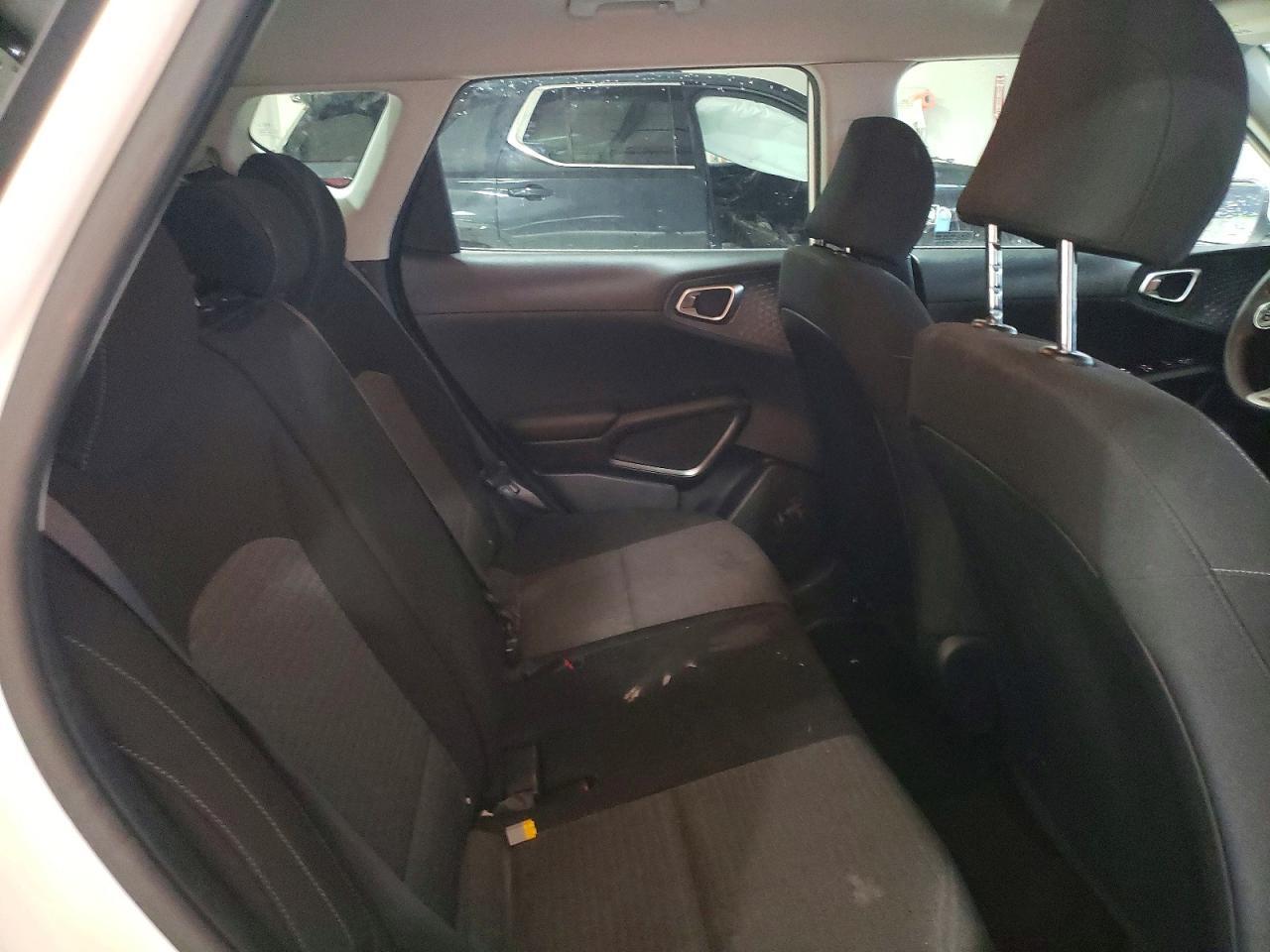 2021 KIA SOUL