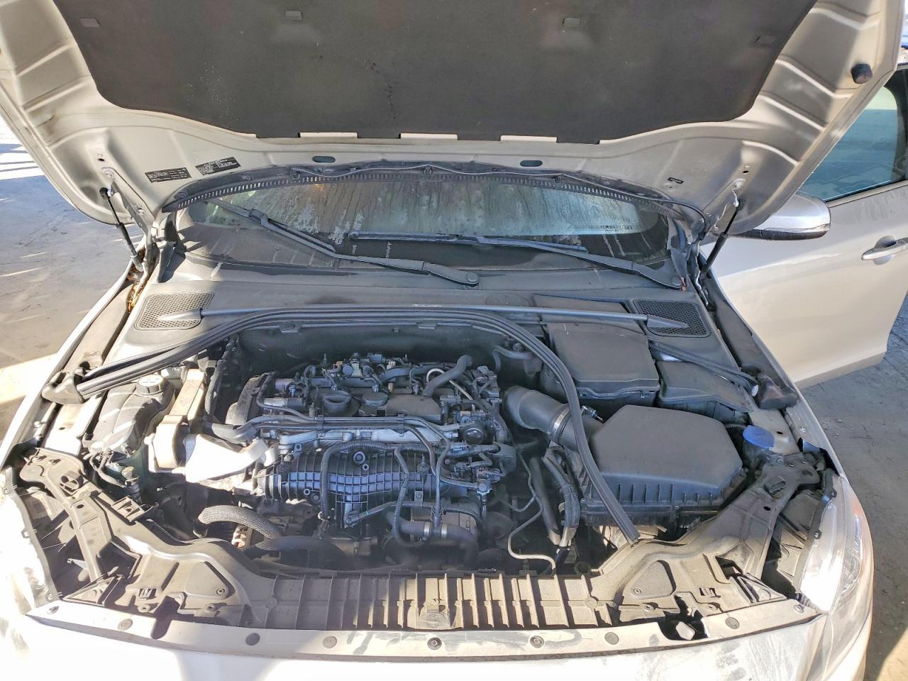 2015 VOLVO S60